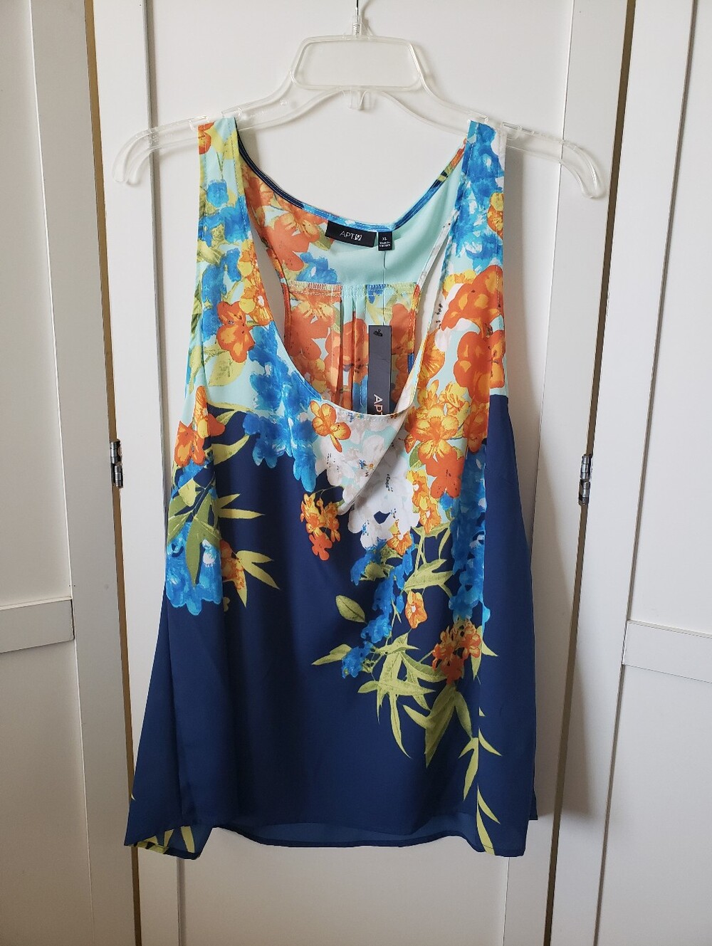 Apt. 9 Women's Floral Racerback Tank Top Size XL New With Tags